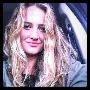 Meet your Posher, Melanie